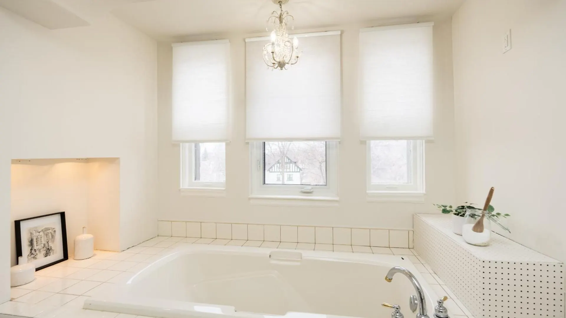 Bed and Breakfast No. 5 East Winnipeg